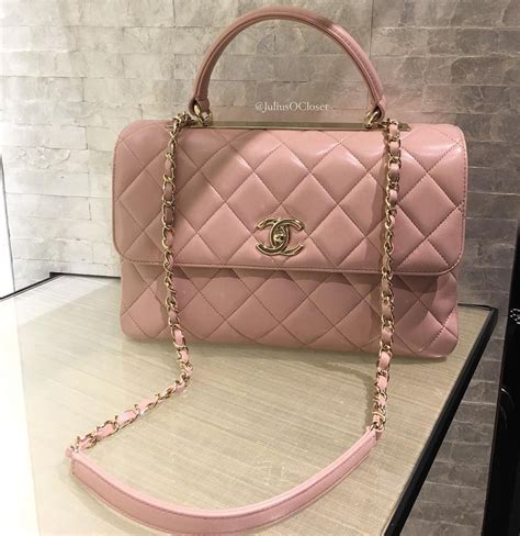 Chanel flap bag pink